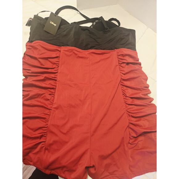 NWT Torrid Swimsuit Swim One Piece Wireless Disney Mickey Mouse Plus Sz 4D/DD - Picture 8 of 9